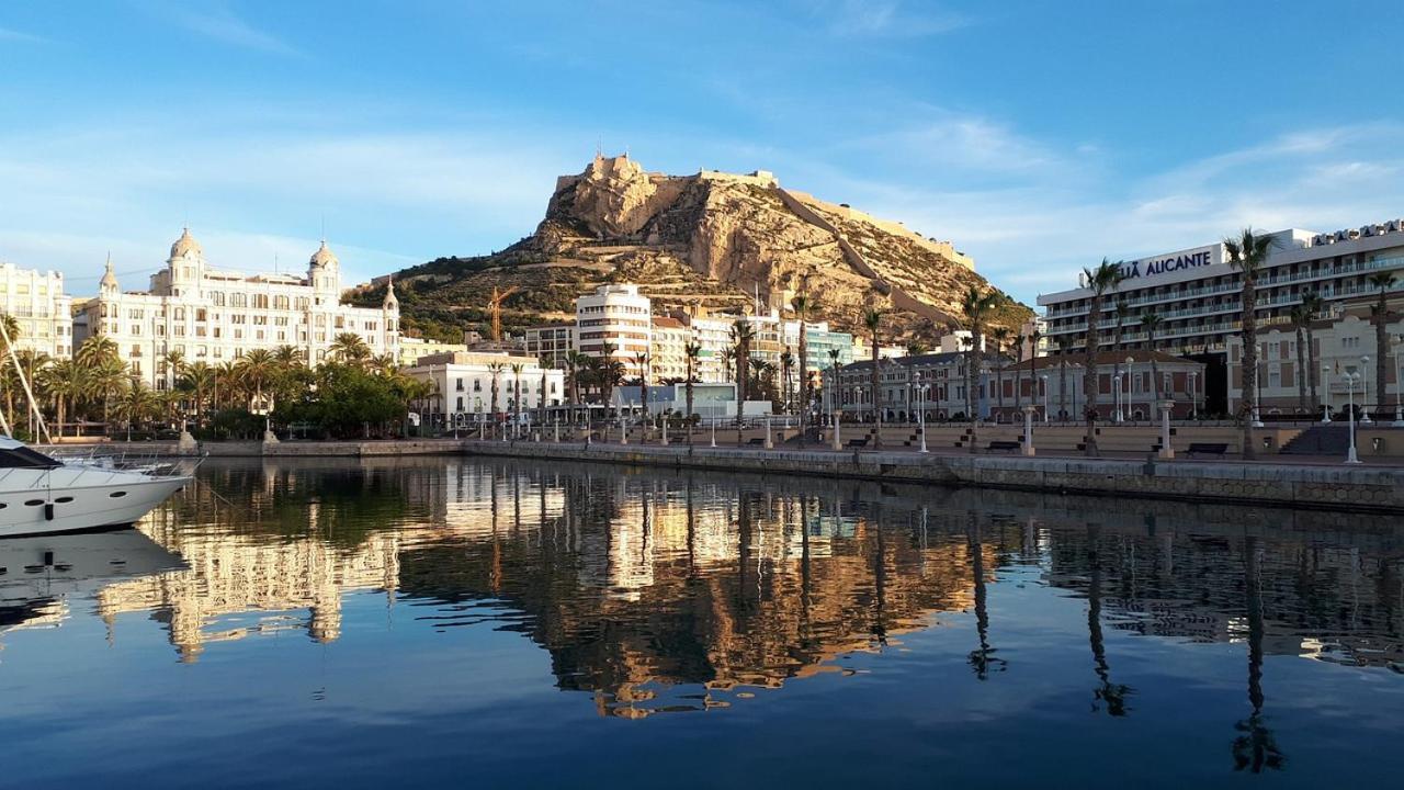 Apartamento En Alicante La Casa Azul Santa Faz Dış mekan fotoğraf